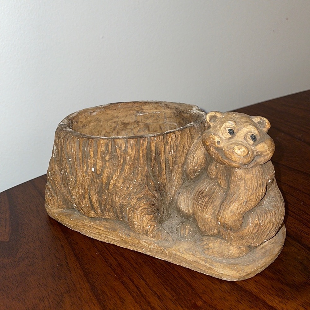 Vintage 70s Woodland Whimsical Friendly Bear Planter - Picture 2 of 12